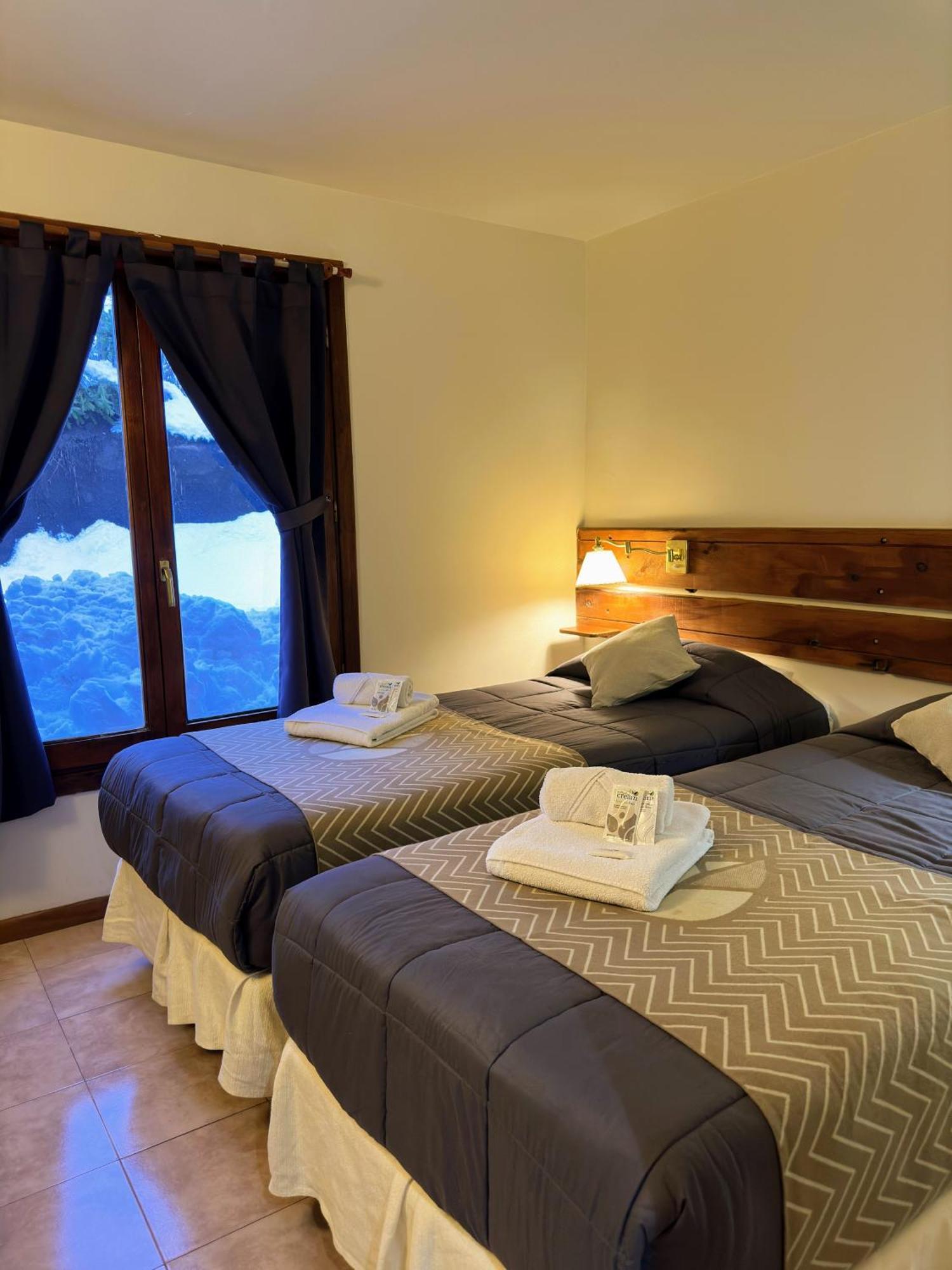 Posada Del Cipres Villa La Angostura Eksteriør billede