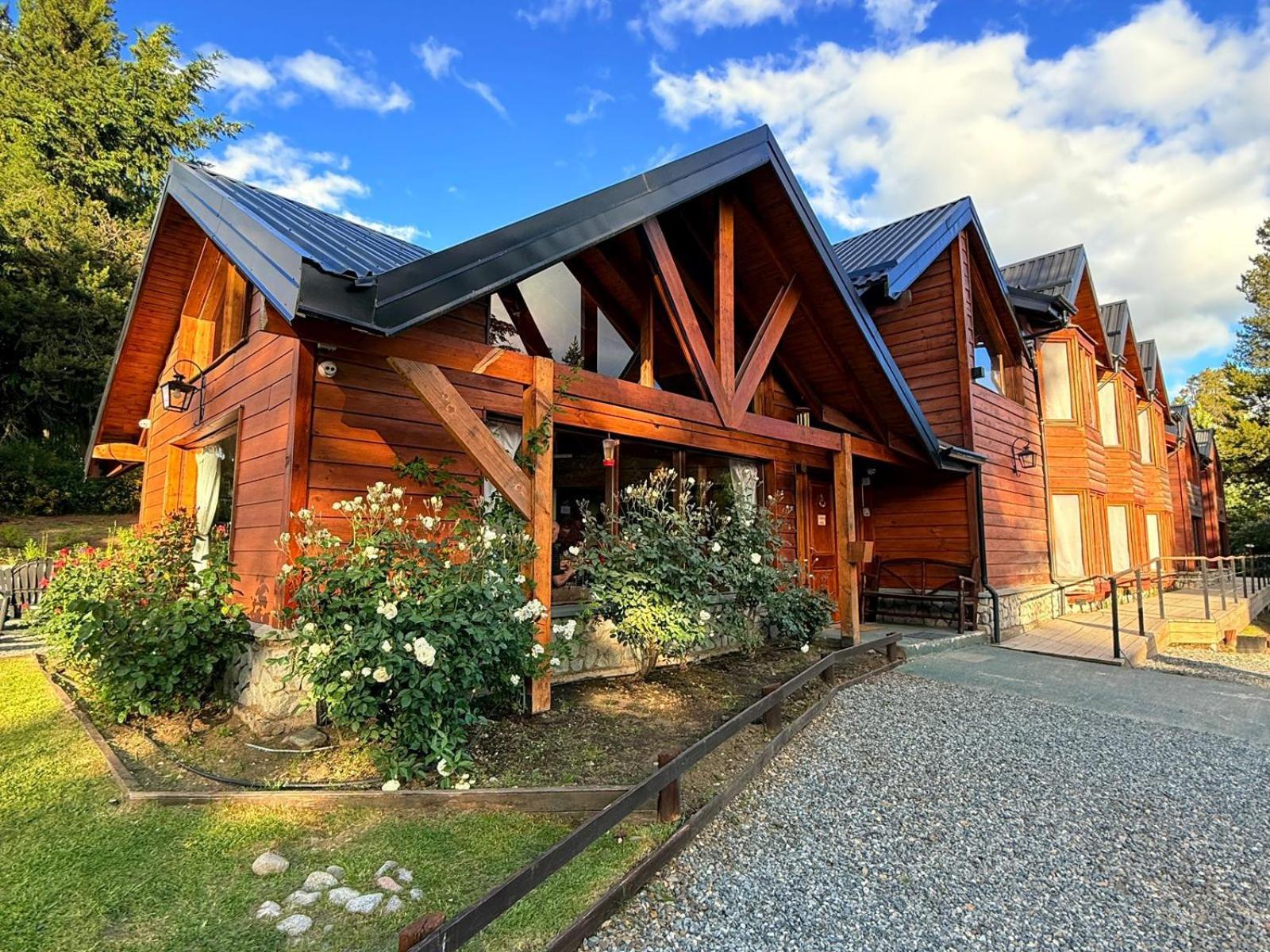 Posada Del Cipres Villa La Angostura Eksteriør billede
